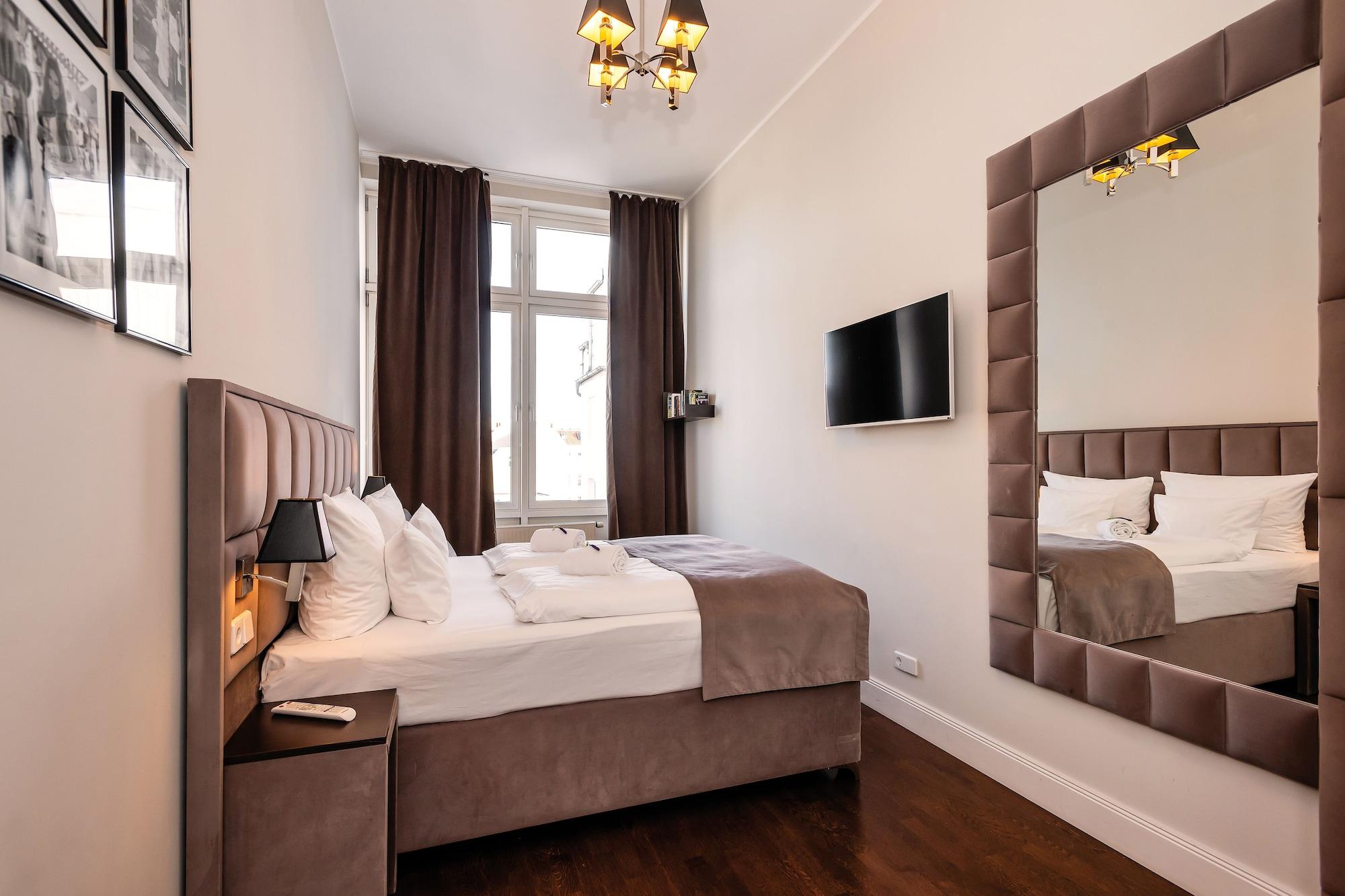Arabel Design Apartments Берлин Екстериор снимка A room at the hotel