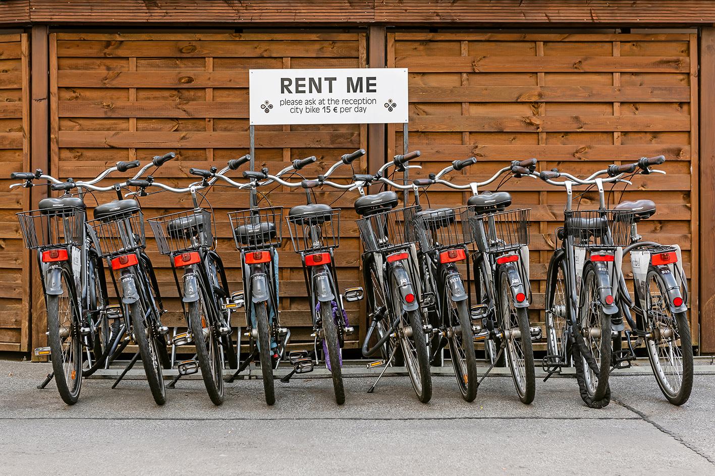 Arabel Design Apartments Берлин Екстериор снимка City bikes in Salzburg